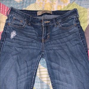 Hollister jeans